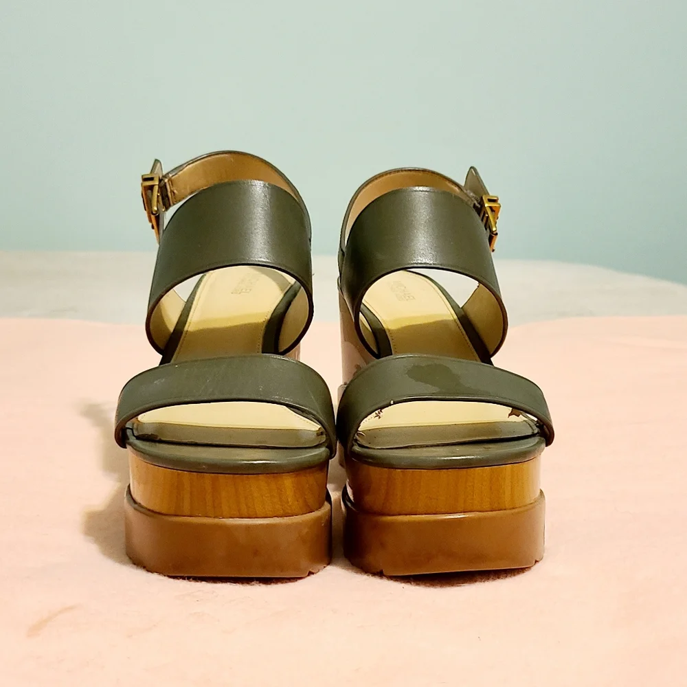 MICHAEL KORS sz 8.5 - Picture 10 of 14